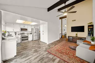 7040 Ellsworth Cir, Fair Oaks, CA 95628 - Photo 14