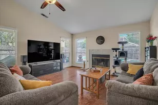 2504 Crosswood Way, Modesto, CA 95355 - Photo 14