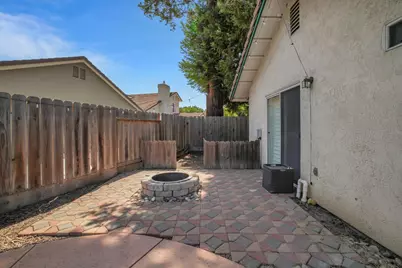 2504 Crosswood Way, Modesto, CA 95355 - Photo 28