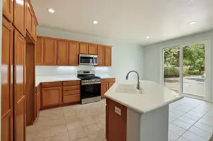 419 Danbury Pl, Lathrop, CA 95330 - Photo 24