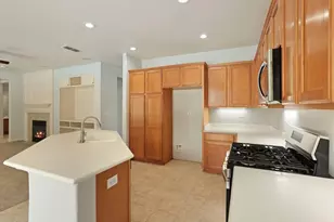 419 Danbury Pl, Lathrop, CA 95330 - Photo 16