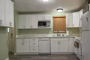 Brookdale Dr, Sacramento, CA 95834 - Photo 10