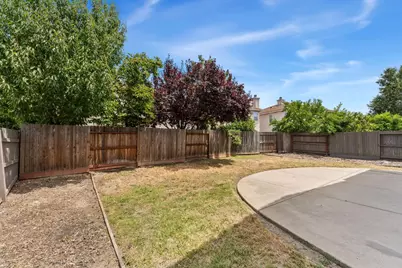 330 Belfont Circle, Sacramento, CA 95835 - Photo 30