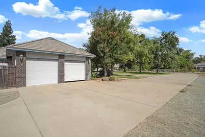 3106 E Calimyrna Road, Acampo, CA 95220 - Photo 34