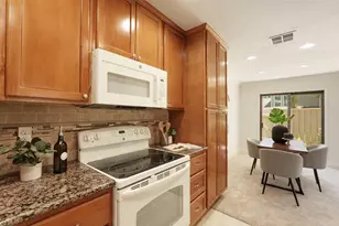 2021 Cedar Ridge Dr, Stockton, CA 95207 - Photo 18