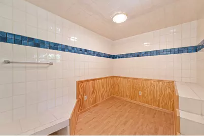 8163 Woodleaf Drive, Fair Oaks, CA 95628 - Photo 22