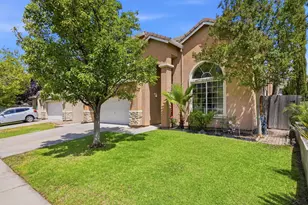 2700 Screech Owl Way, Sacramento, CA 95834 - Photo 4