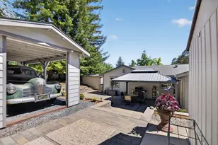 12693 Nob Hill Ct, Auburn, CA 95603 - Photo 40