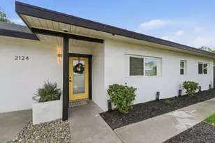 2124 Scenic Dr, Modesto, CA 95355 - Photo 6