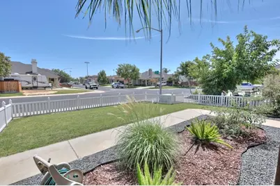 6801 Varni Way, Hughson, CA 95326 - Photo 8