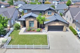 6801 Varni Way, Hughson, CA 95326 - Photo 4