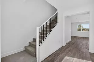 1025 Sierra Morena Wy, Roseville, CA 95747 - Photo 24