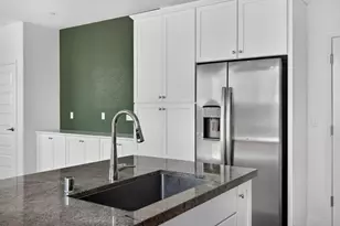 1025 Sierra Morena Wy, Roseville, CA 95747 - Photo 20
