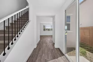 1025 Sierra Morena Wy, Roseville, CA 95747 - Photo 4