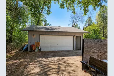 2143 Montana Ave, Shasta Lake, CA 96019 - Photo 4