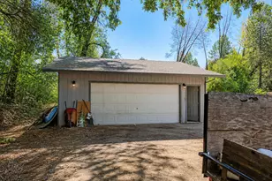 2143 Montana Ave, Shasta Lake, CA 96019 - Photo 4