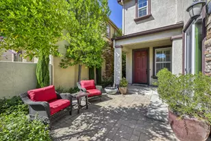 3041 Village Center Dr, Roseville, CA 95747 - Photo 4
