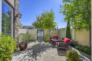 3041 Village Center Dr, Roseville, CA 95747 - Photo 8