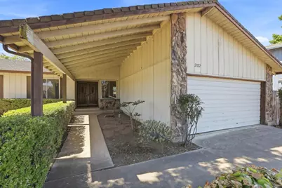 2322 Chapel Hill Circle, Stockton, CA 95209 - Photo 4