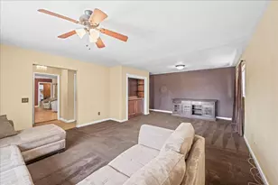 6929 Lisa Marie Way, Carmichael, CA 95608 - Photo 50