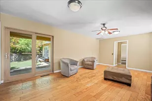 6929 Lisa Marie Way, Carmichael, CA 95608 - Photo 10