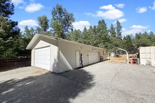 10800 Round Valley Rd, Grass Valley, CA 95949 - Photo 2