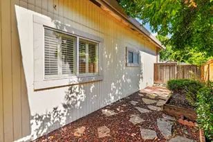 2721 Courtside Dr, Roseville, CA 95661 - Photo 44