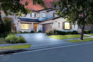 859 N San Remo Ln, Mountain House, CA 95391 - Photo 2