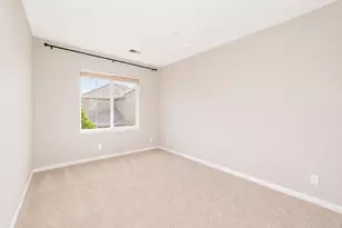 859 N San Remo Ln, Mountain House, CA 95391 - Photo 32
