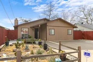 724 Santa Ana Ave, Sacramento, CA 95838 - Photo 2
