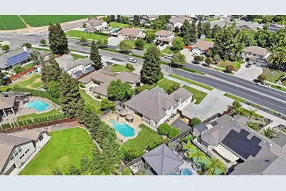 1718 Doak Boulevard, Ripon, CA 95366 - Photo 4