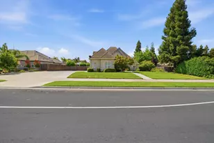 1718 Doak Blvd, Ripon, CA 95366 - Photo 6