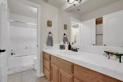 1718 Doak Boulevard, Ripon, CA 95366 - Photo 34