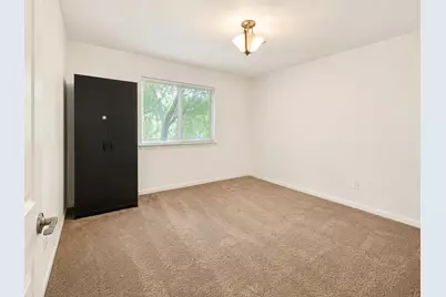 8888 Fox Creek Drive, Stockton, CA 95210 - Photo 14