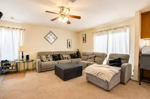 8888 Fox Creek Dr, Stockton, CA 95210 - Photo 4