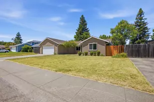 14 Cache River Cir, Sacramento, CA 95831 - Photo 2