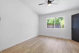 14 Cache River Cir, Sacramento, CA 95831 - Photo 18