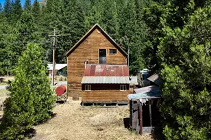 521 Brady Dr, Sierra City, CA 96125 - Photo 38