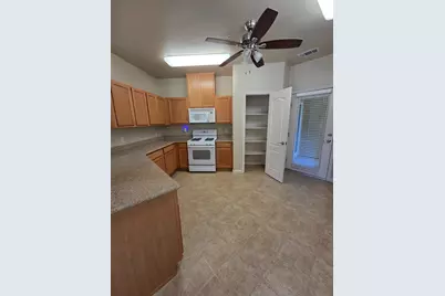 1275 Milano Drive #4, West Sacramento, CA 95691 - Photo 6