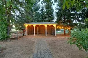 8868 Tavernor Rd, Wilton, CA 95693 - Photo 10