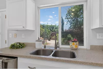 987 Nelson Way, Woodland, CA 95776 - Photo 8