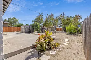 2640 S 11th St, Fresno, CA 93725 - Photo 46