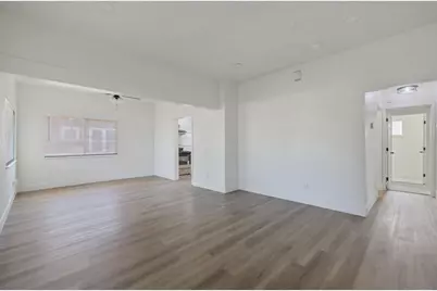 2640 S 11th Street, Fresno, CA 93725 - Photo 12
