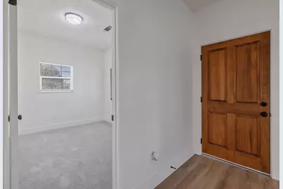 2640 S 11th Street, Fresno, CA 93725 - Photo 6