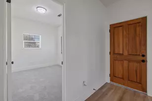 2640 S 11th St, Fresno, CA 93725 - Photo 6