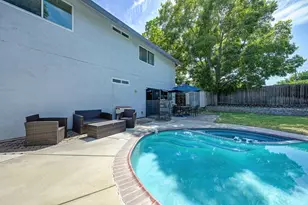 5917 Tupelo Dr, Citrus Heights, CA 95621 - Photo 38