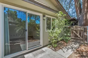 8748 Woodman Way, Sacramento, CA 95826 - Photo 12