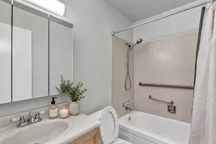 8748 Woodman Way, Sacramento, CA 95826 - Photo 8