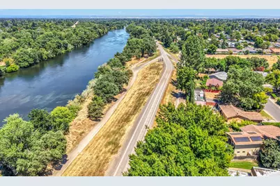8748 Woodman Way #E, Sacramento, CA 95826 - Photo 26