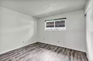 8748 Woodman Way, Sacramento, CA 95826 - Photo 40